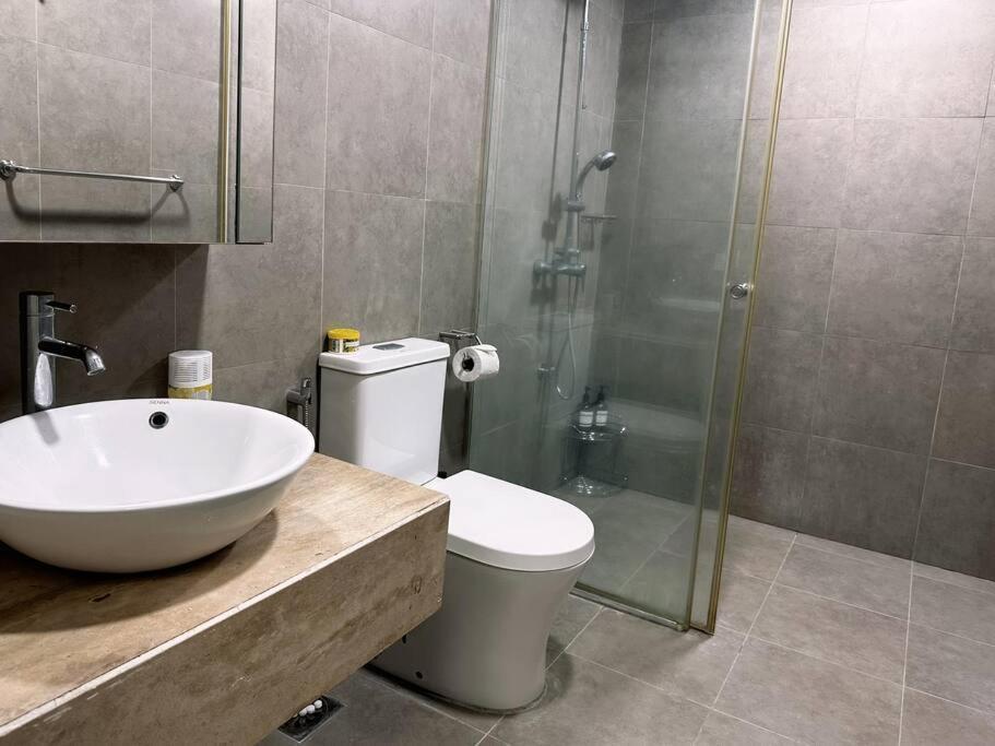 Apartment Bukit Bintang Fam Suite, 1min To Pavilion, 6-7 Pax, 2b2r Kuala Lumpur