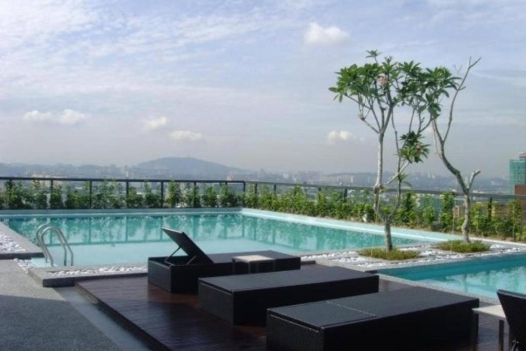 Bukit Bintang Fam Suite, 1min To Pavilion, 6-7 Pax, 2b2r Apartment *